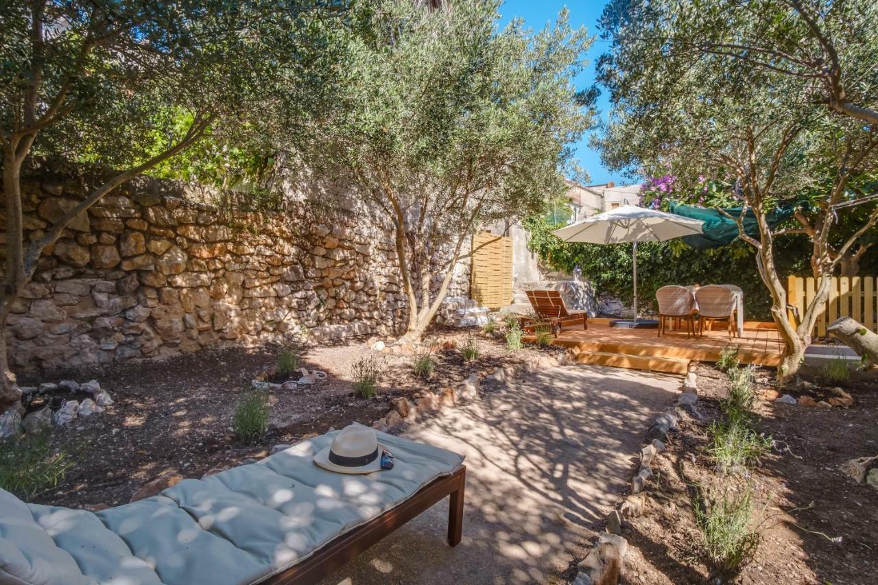 Casa Rustica Apartment Mali Losinj Exterior photo